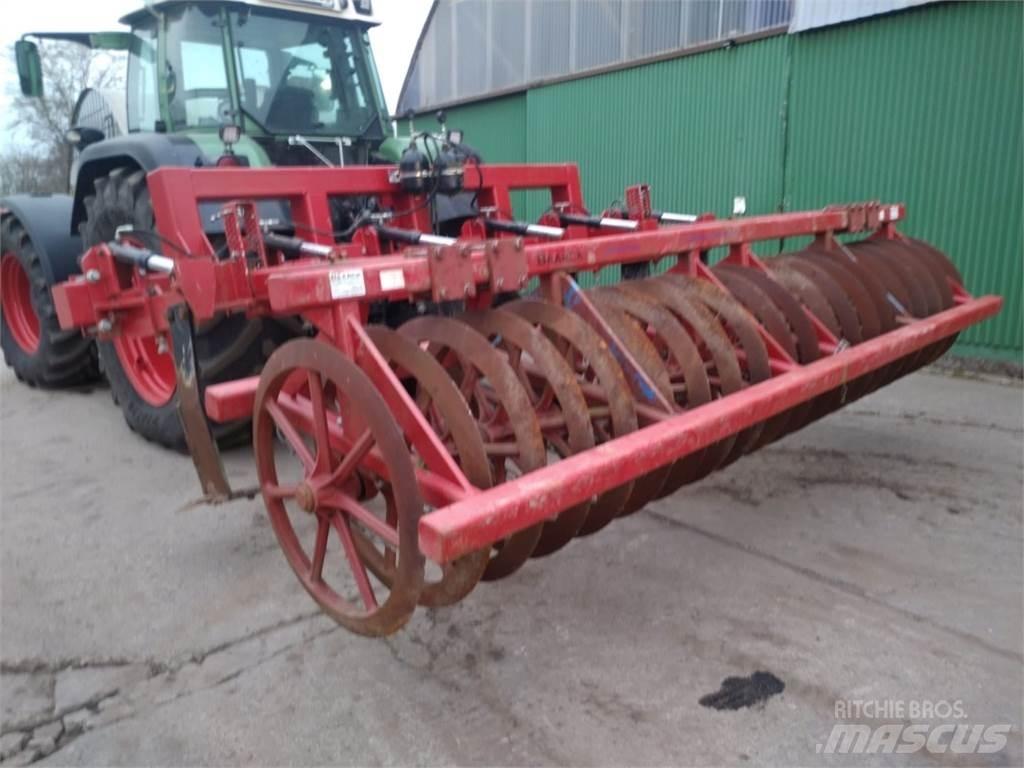 Baarck CC 400 Sonstige Bodenbearbeitung