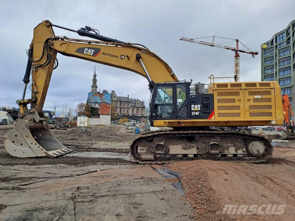 CAT 374FL Raupenbagger