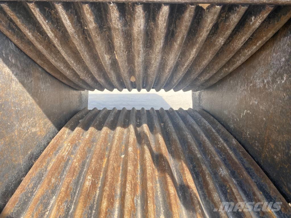 MB Crusher BF60.1 S4 Andere Ausstattung und Zubehör