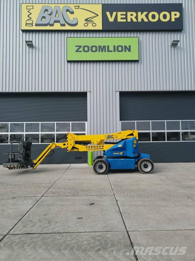 JLG M 450 AJ Gelenkteleskoparbeitsbühnen