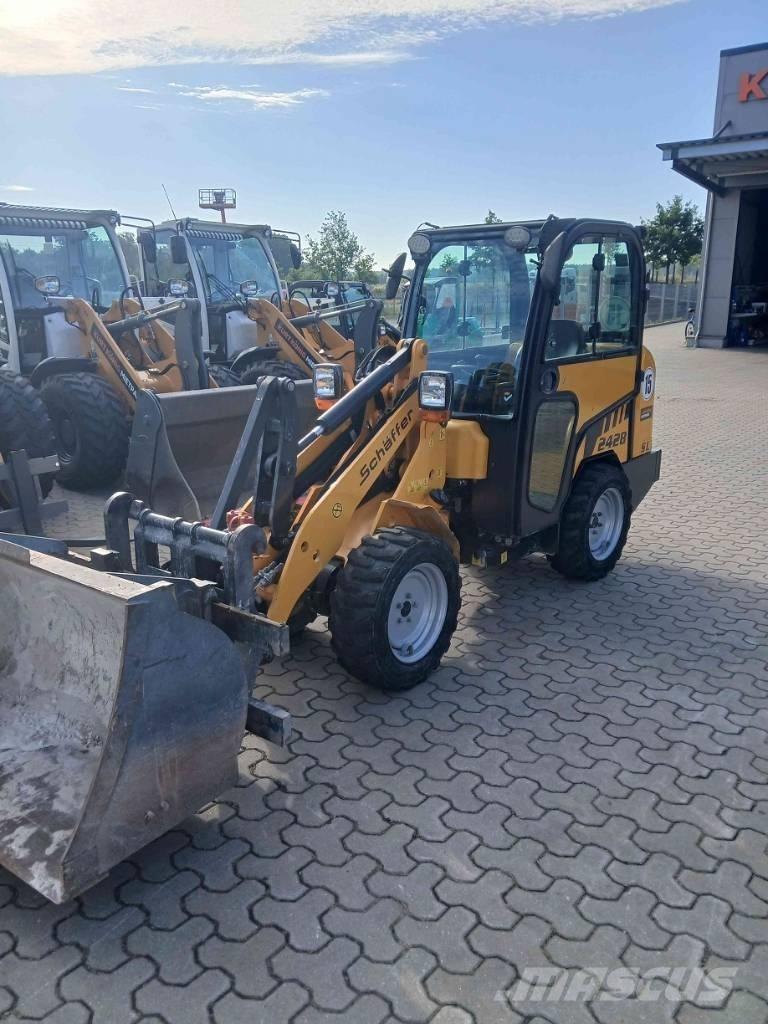 Schäffer 2428 SLT Kompaktlader