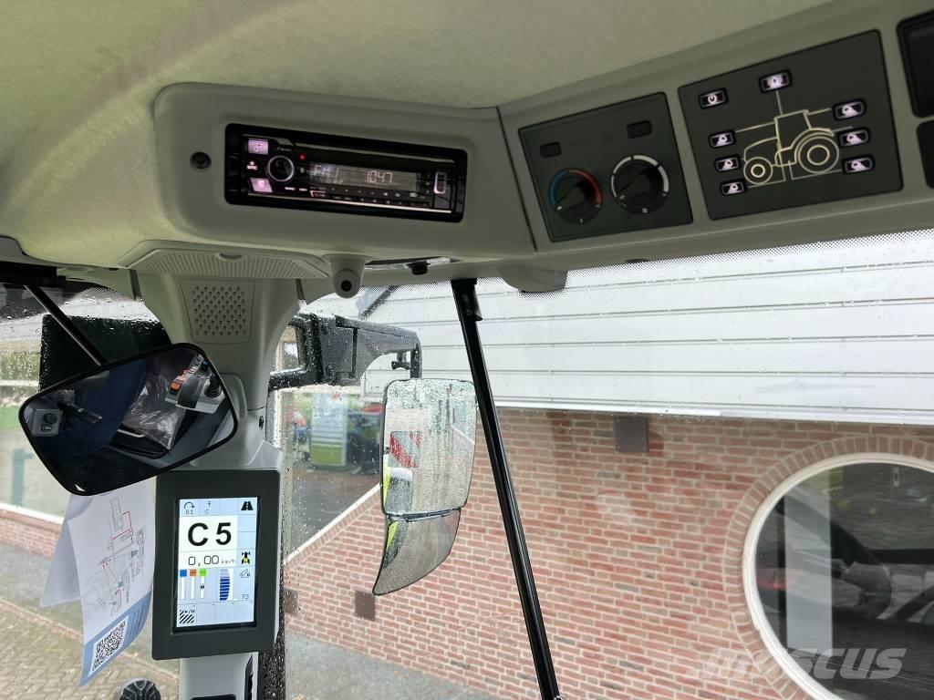 CLAAS Arion 530 CIS+ Traktoren
