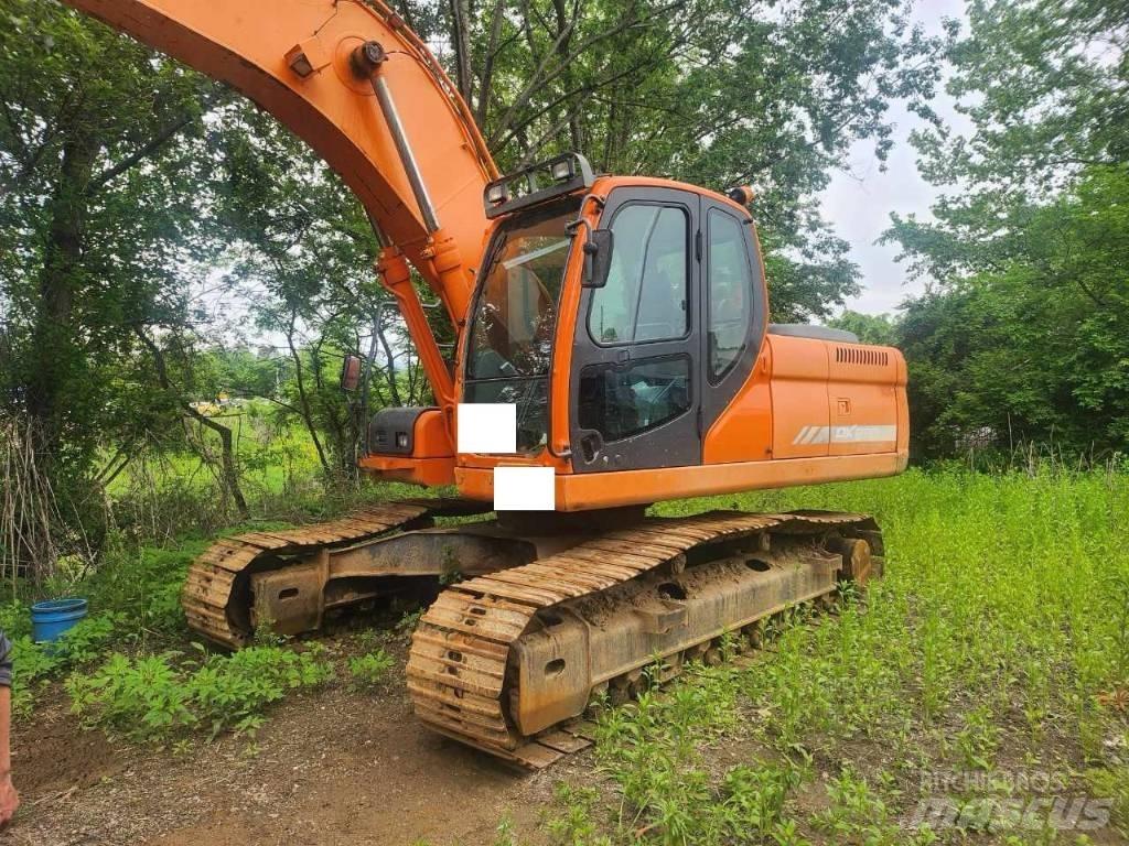 Doosan DX 220 LCA Raupenbagger