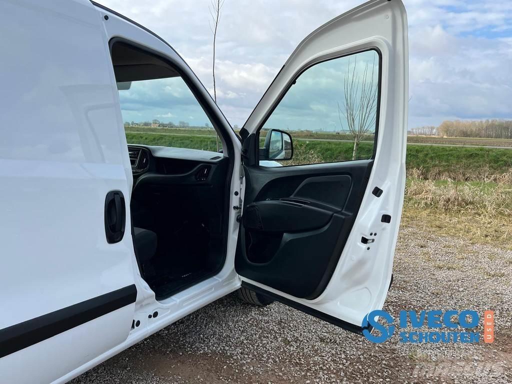 Fiat Doblò Cargo Lieferwagen