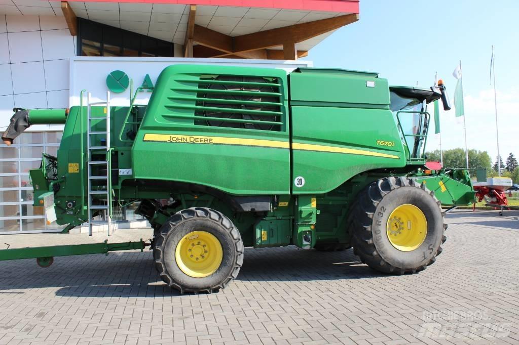 John Deere T 670 i Mähdrescher