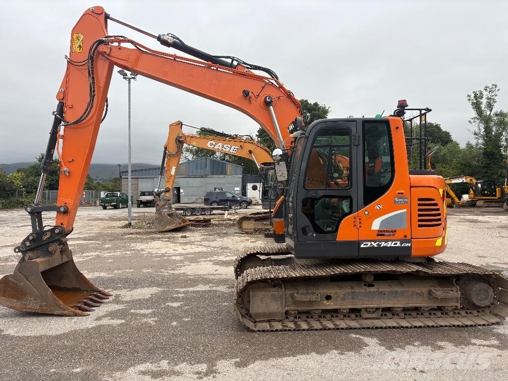 Doosan DX140LCR-5 Raupenbagger