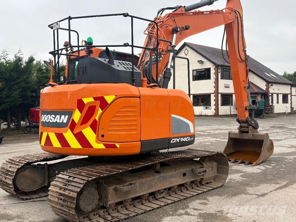 Doosan DX140LCR-5 Raupenbagger