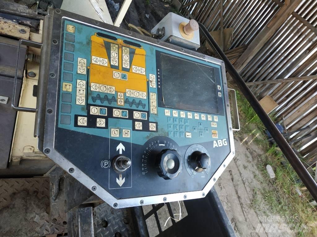 ABG Titan 125 Strassenfertiger