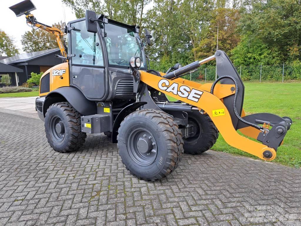 CASE 321F-HS Radlader