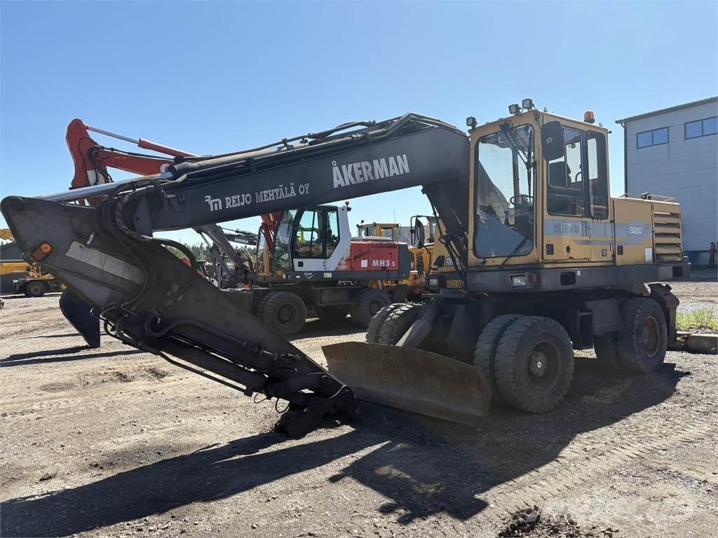 Åkerman EW200 Mobilbagger