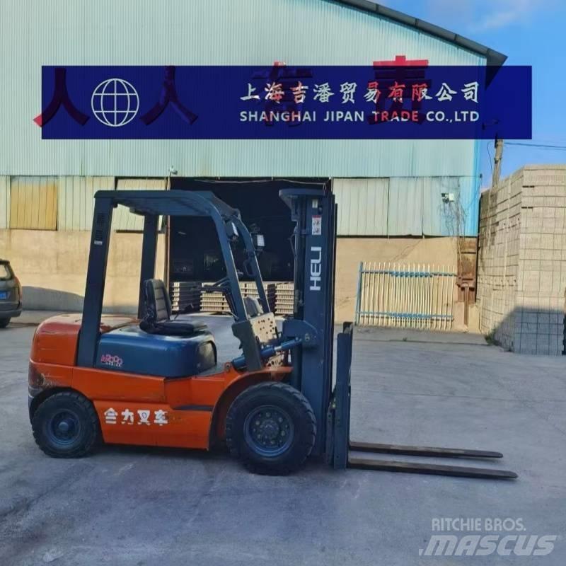 Heli H2000-25 Dieselstapler