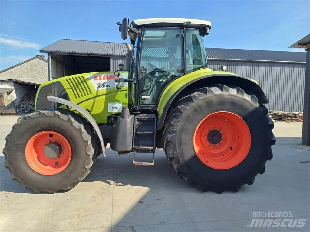 CLAAS Axion 850 Traktoren