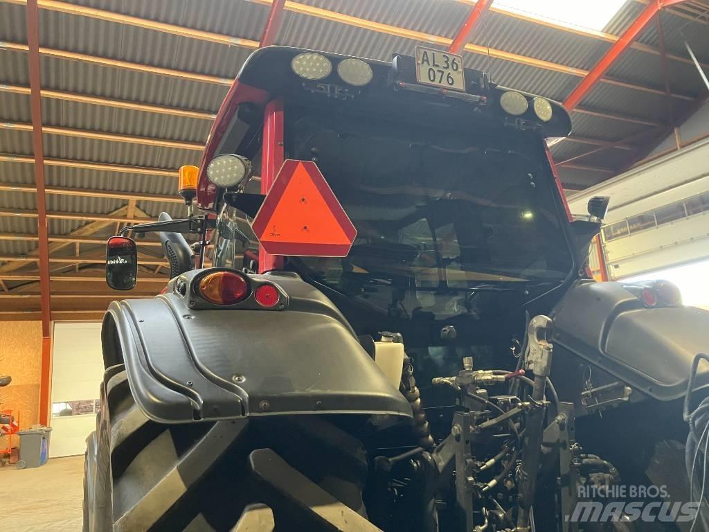 Valtra T 153 HT Traktoren
