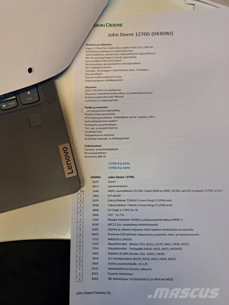 John Deere 1270 G Harvester