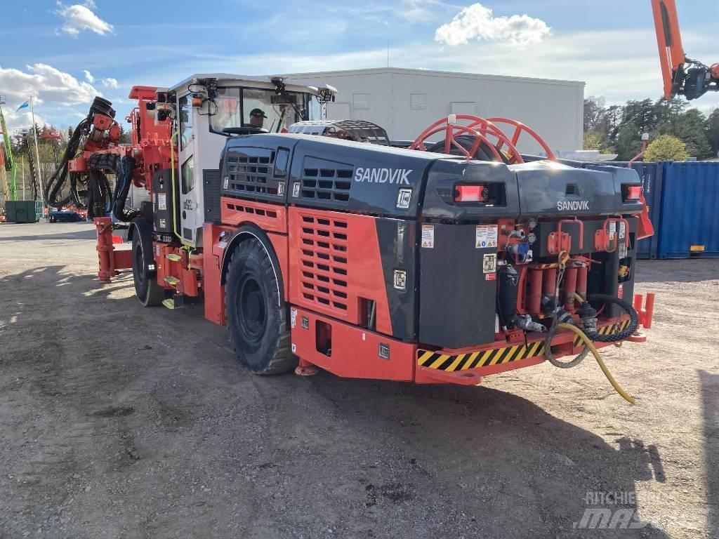 Sandvik DT 922i Andere Bergbaugeräte