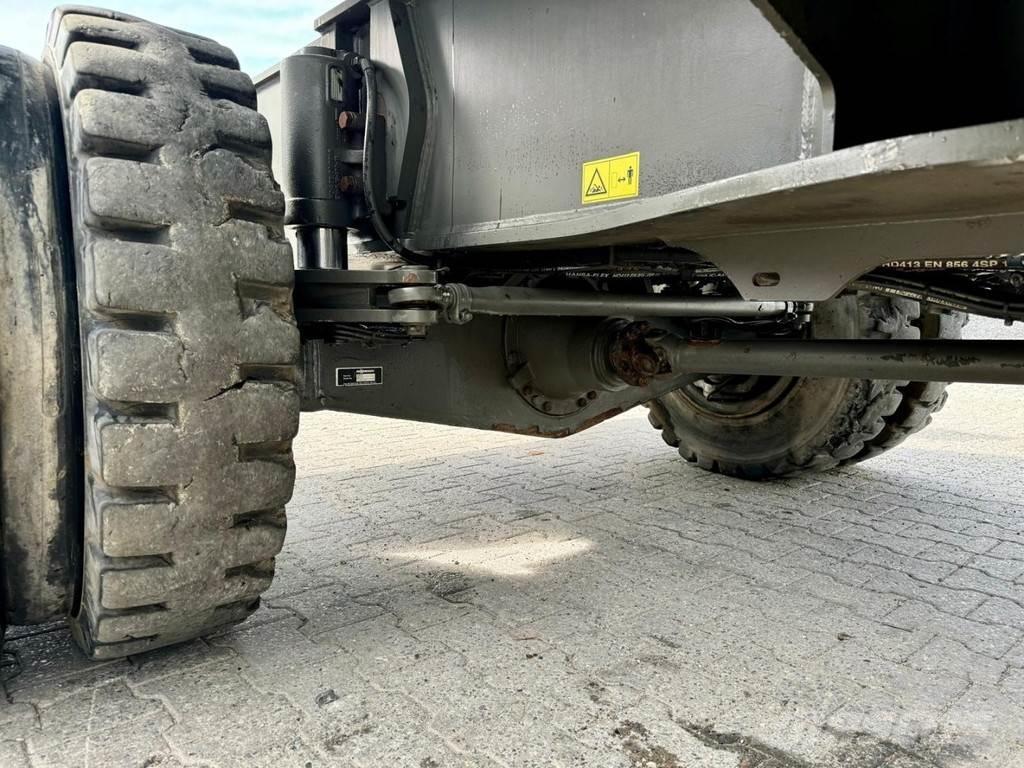 Sennebogen 835M E Materialumschlag