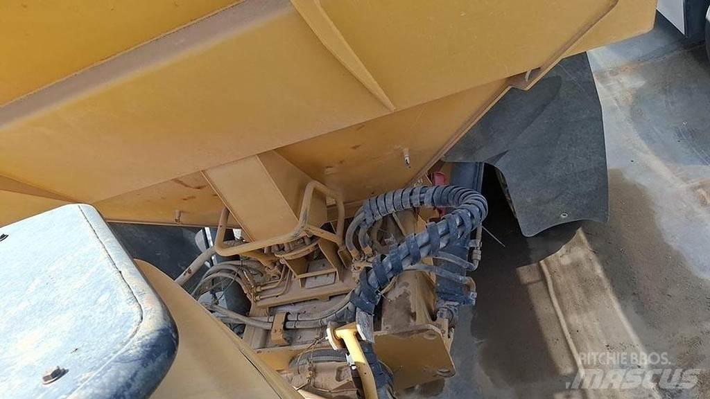 CAT 740 Andere Fahrzeuge