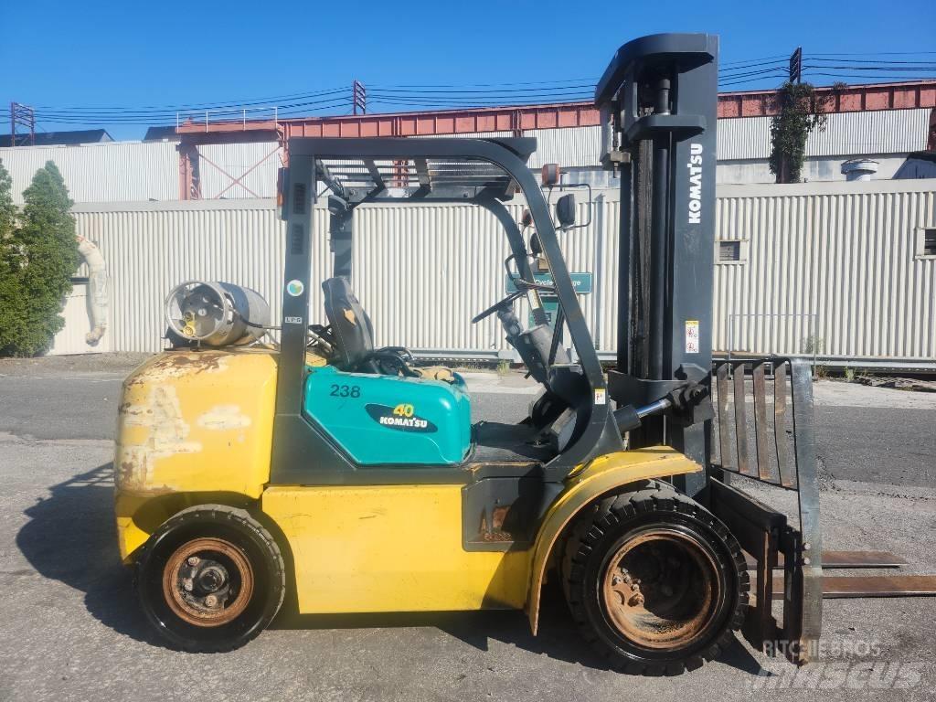 Komatsu FG 40 ZT Andere Gabelstapler
