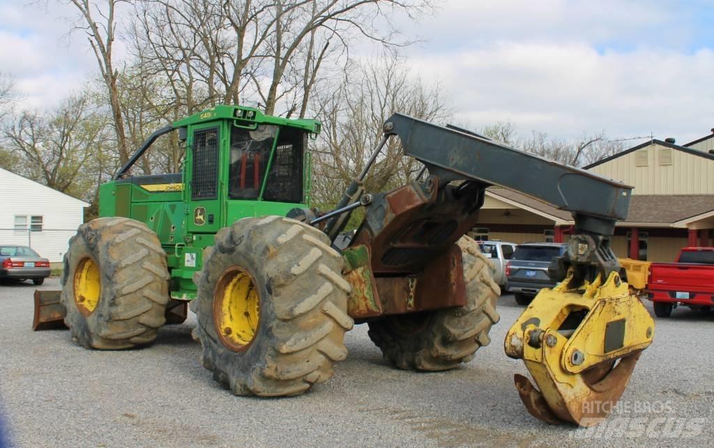 Deere 648L II Stammholzschlepper