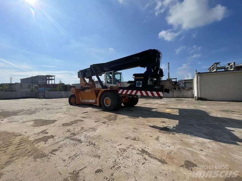 CVS Ferrari F 278.6 Reach-Stacker
