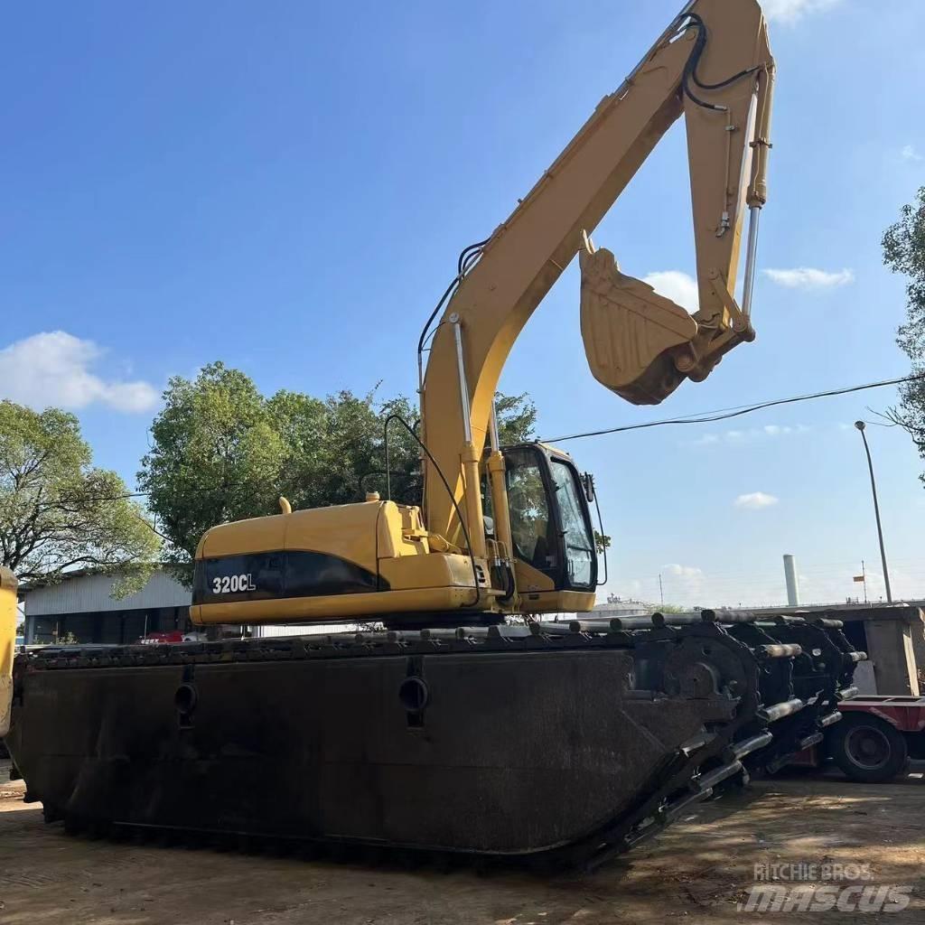 CAT 320 C Amphibienbagger