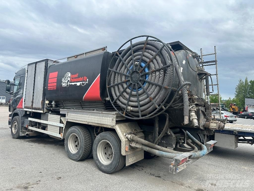 Scania R470 6x2 Saug- und Druckwagen
