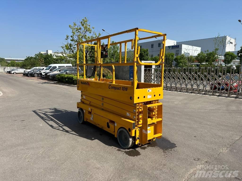 Haulotte COMPACT 10N Scheren-Arbeitsbühnen