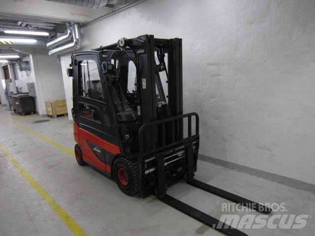 Linde E 25 Elektrostapler
