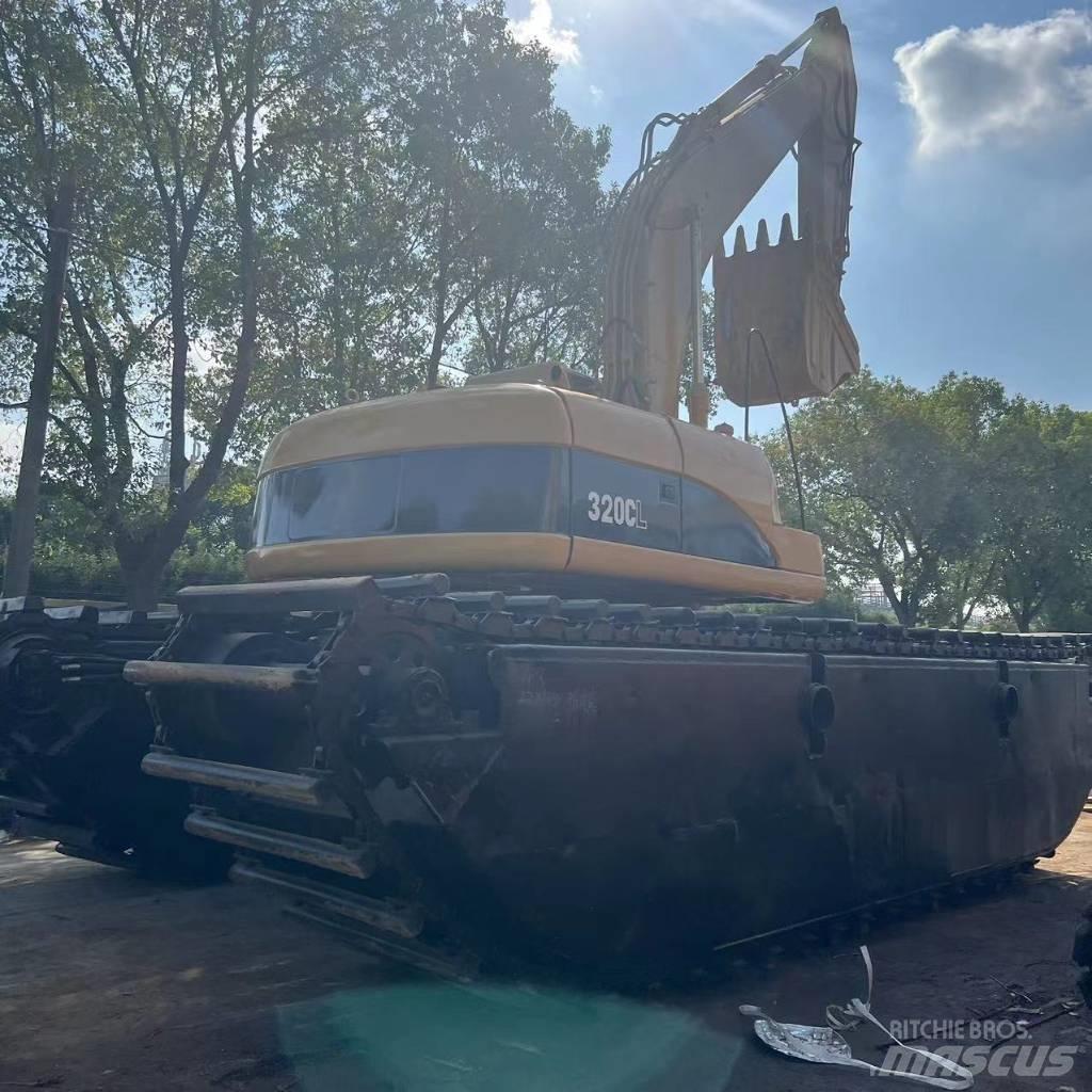 CAT 320 C Amphibienbagger