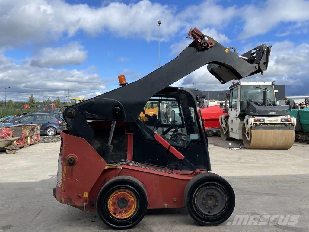 JCB R260 Kompaktlader