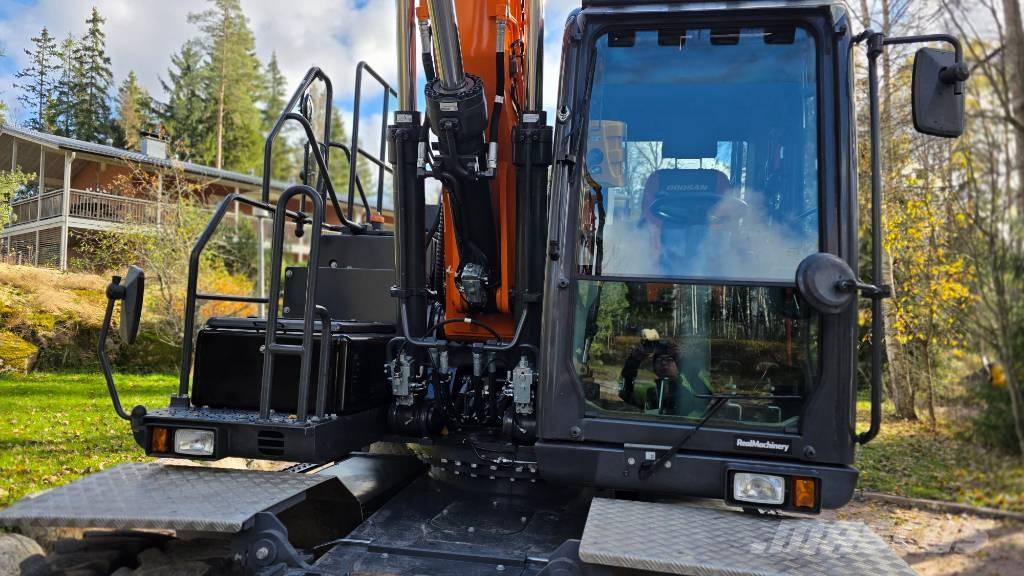 Doosan DX 170 W Mobilbagger