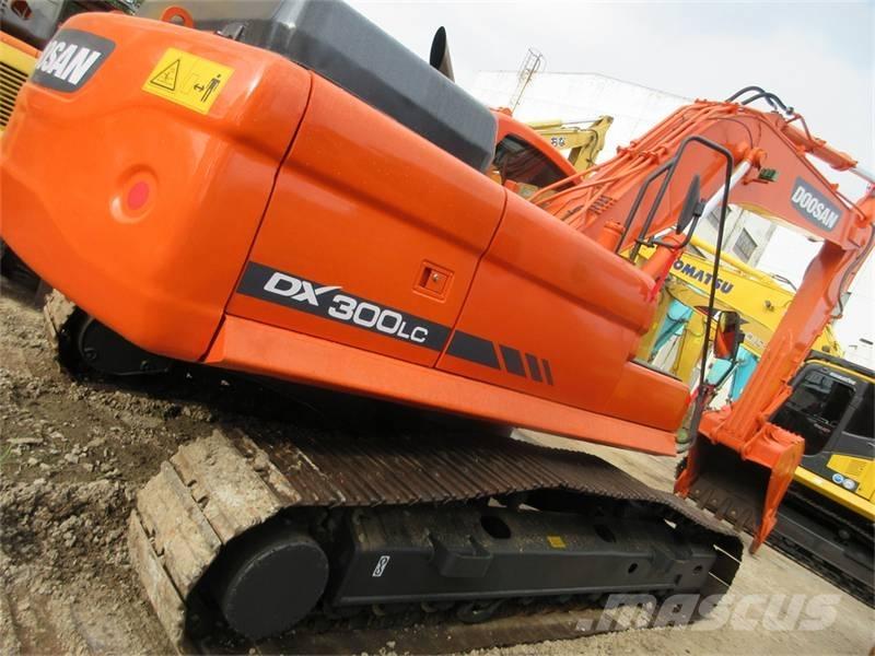 Doosan DX 300 LC-9S Raupenbagger