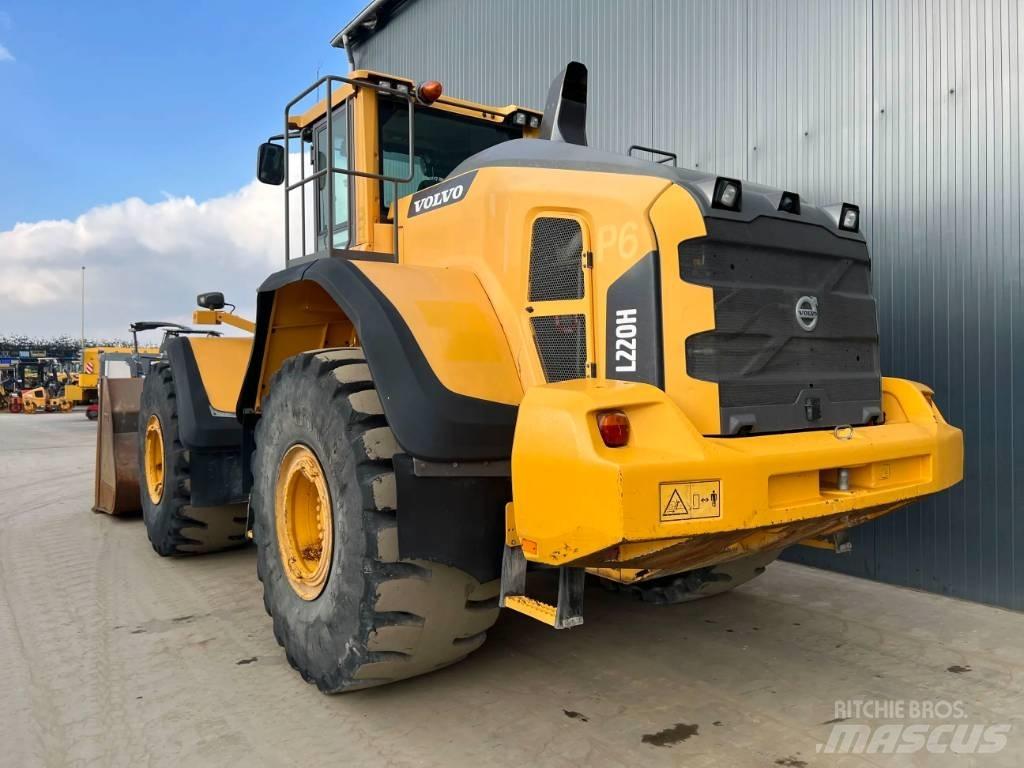 Volvo L 220 H Radlader