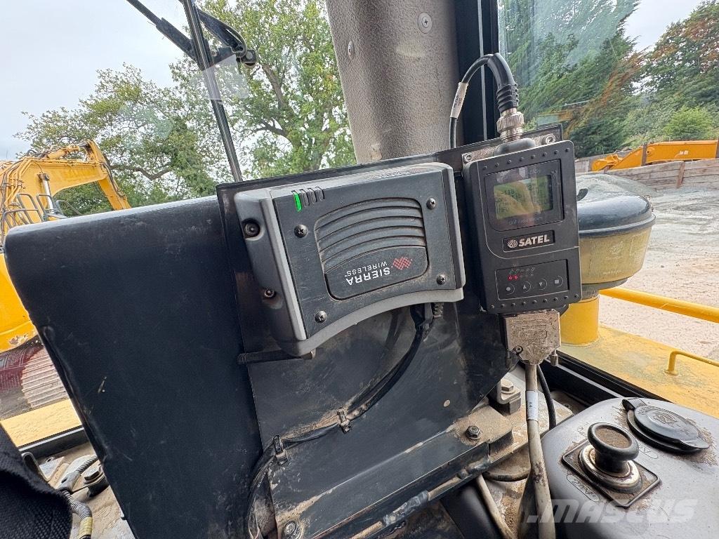 Komatsu D65PXI-18 Bulldozer