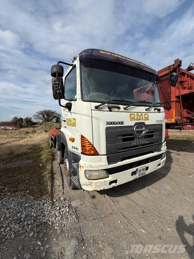 Hino 700 Abrollkipper