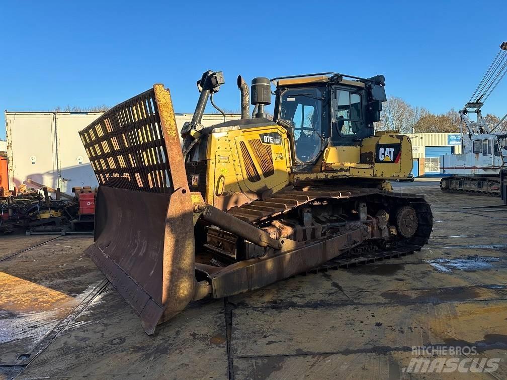 CAT D7E Bulldozer