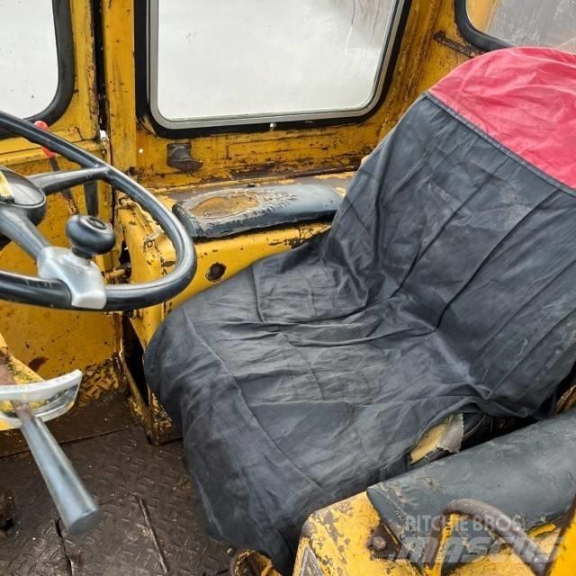 CAT 910 Radlader