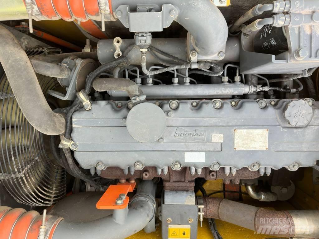 Doosan DX 160 WR Mobilbagger