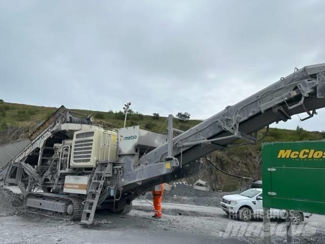 Metso LT 300 HP Mobile Brecher