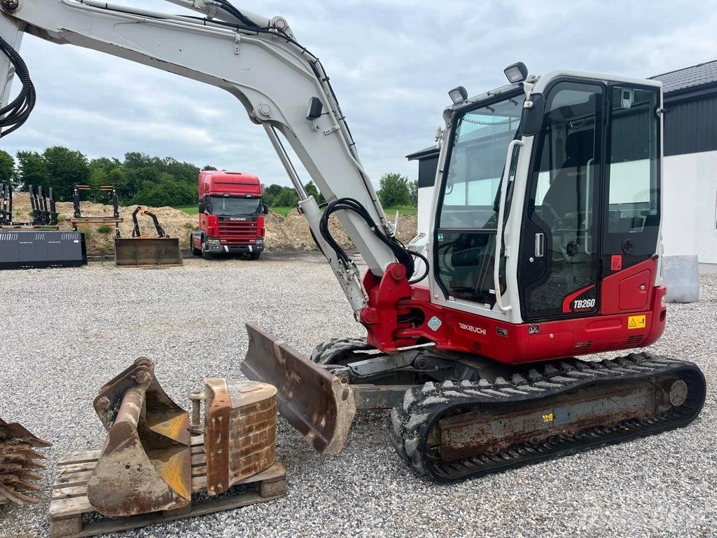 Takeuchi TB260 Minibagger < 7t