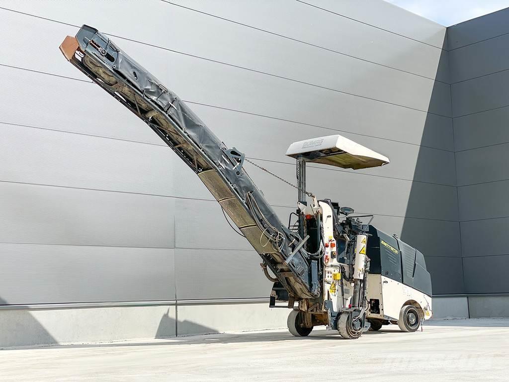 Bomag BM 500/15-2 Asphaltfräsen