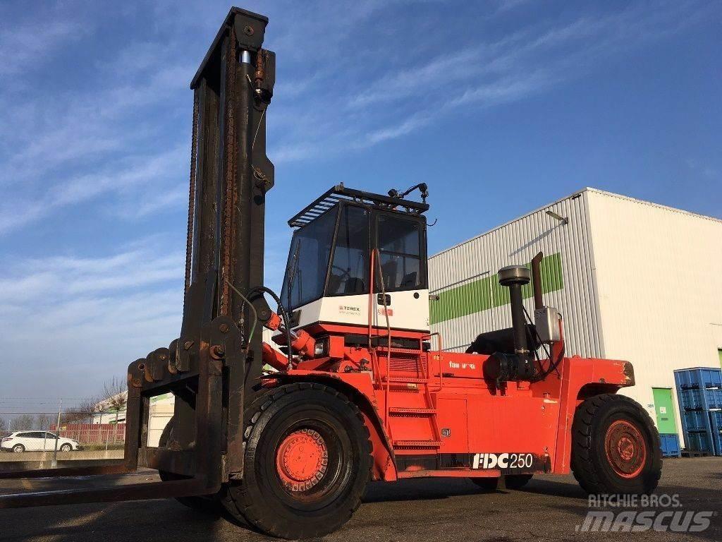 Fantuzzi FDC250 Dieselstapler