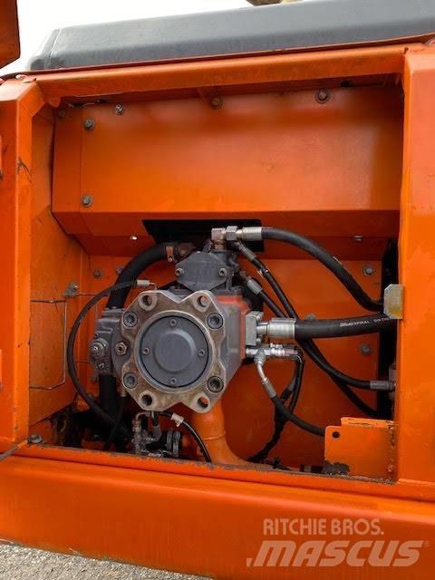 Doosan DX 225 NLC Raupenbagger