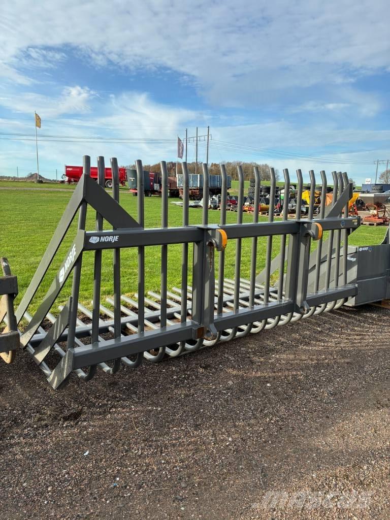 Norje Ensilagegrep Sonstige Landmaschinen