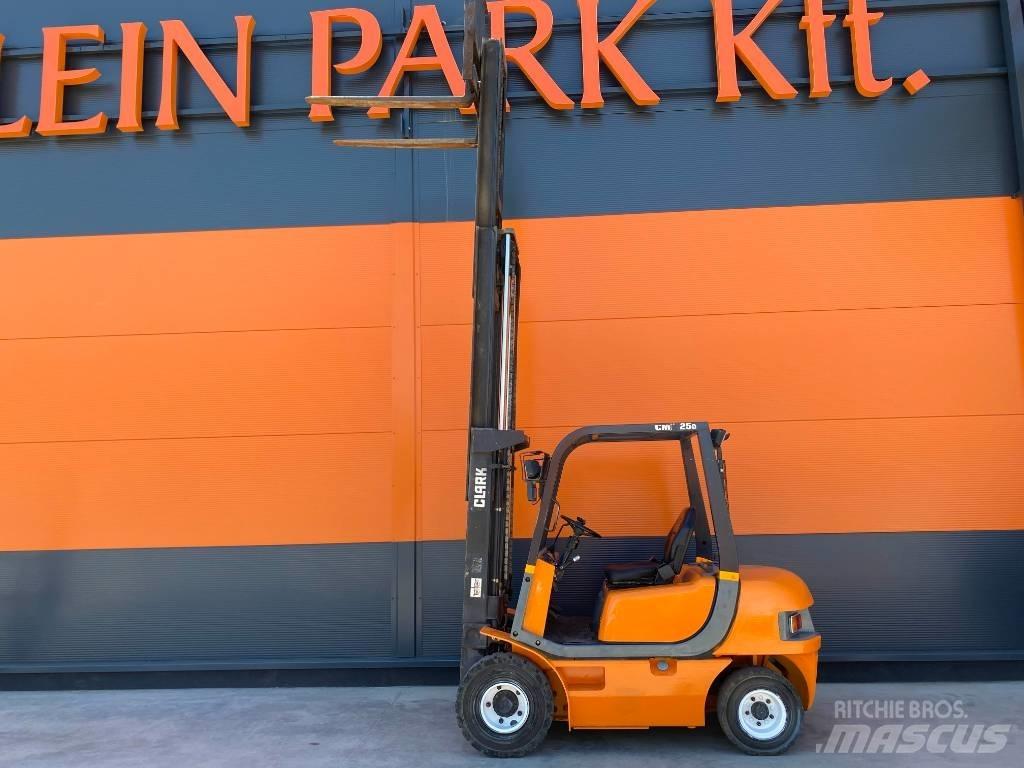 Clark CMP 25 Dieselstapler