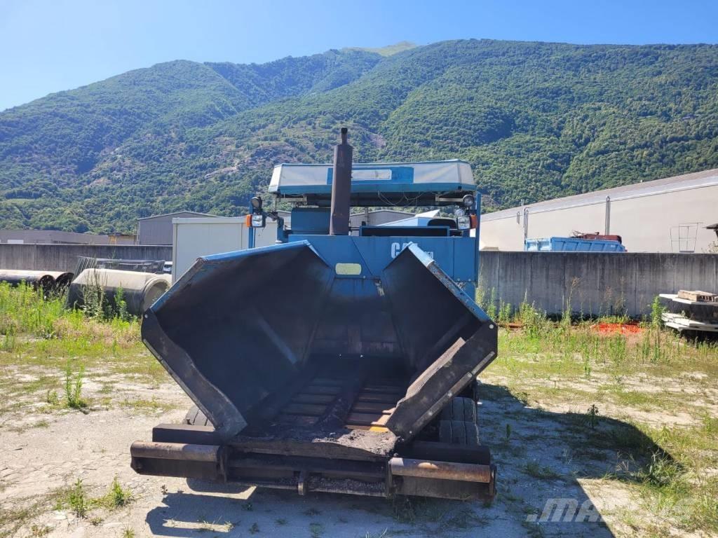 CAT BB 650 Strassenfertiger