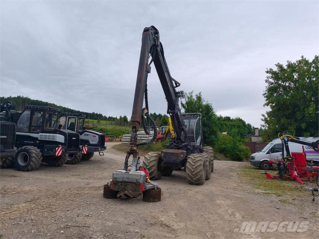 Logset 10H Harvester