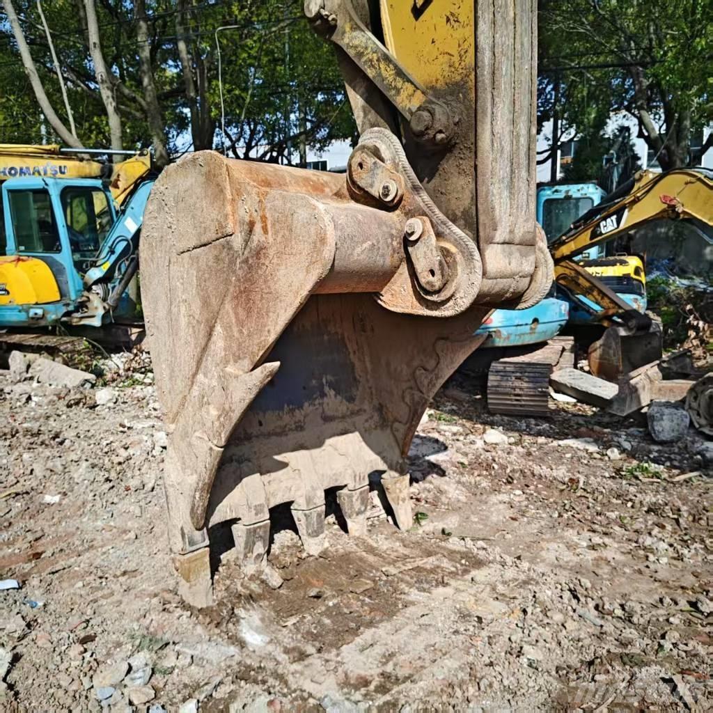 CAT 320D2 Raupenbagger