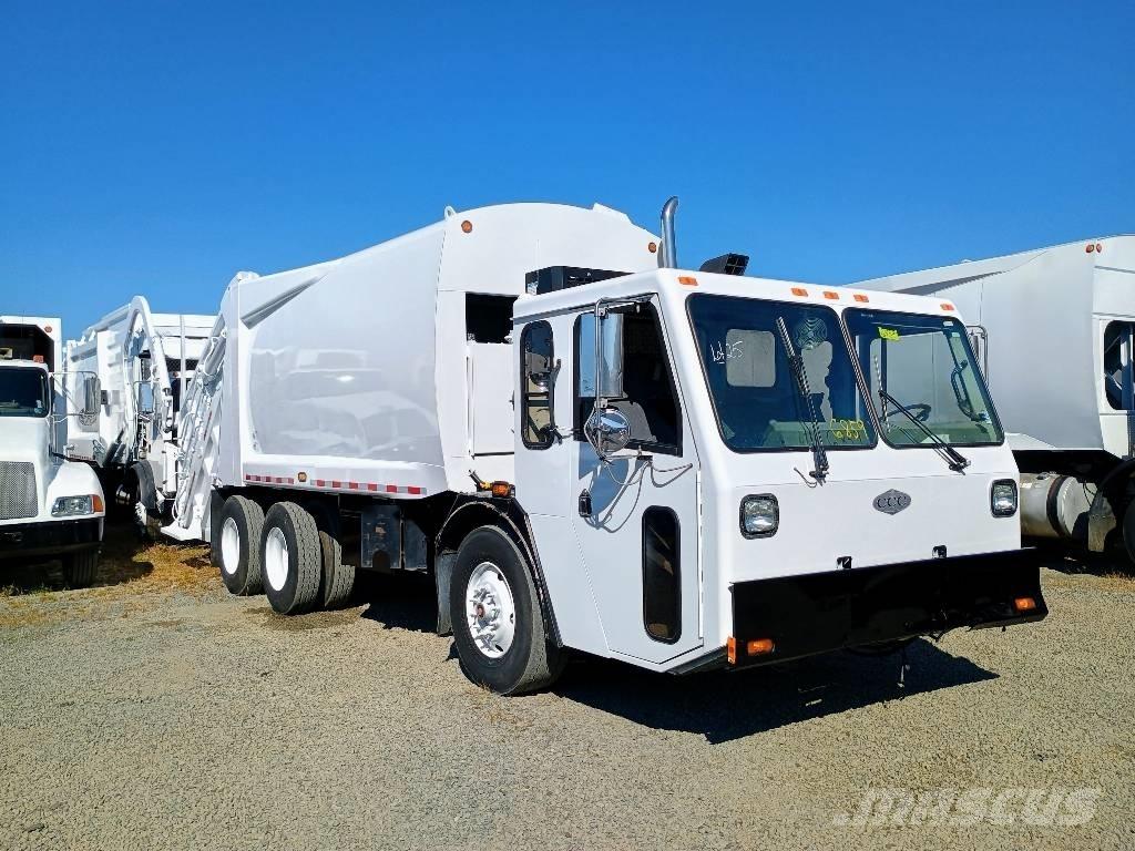  Crane Carrier LE Müllwagen