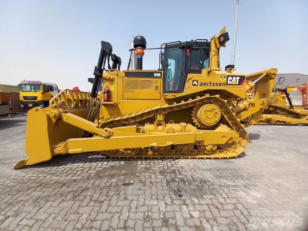 CAT D8R (Abu Dhabi) Bulldozer